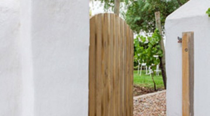 Bougainvillea Cottage