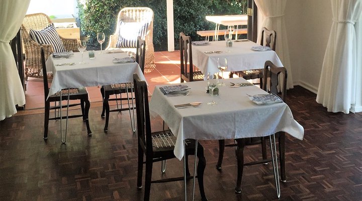 Long Story Guest House & Cooks Kitchen