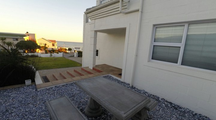 Seaview Villa