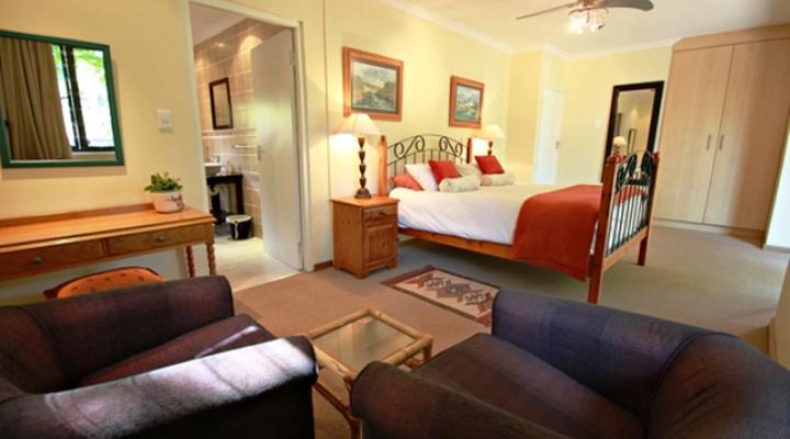 Birdsong Cottages Number Ten Poplar Drive