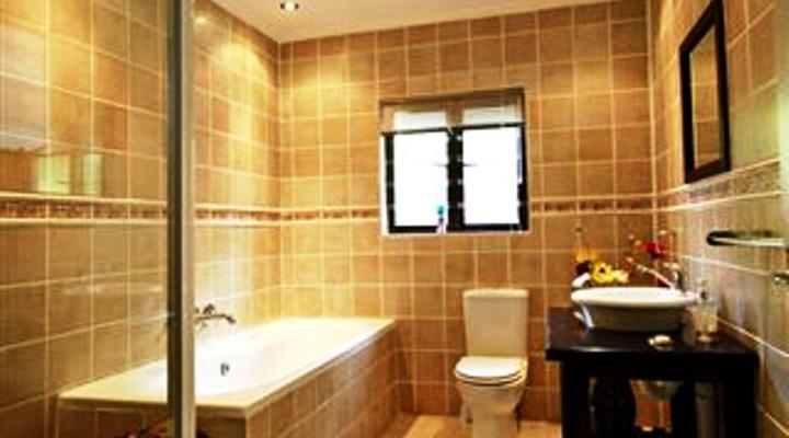 Birdsong Cottages Number Ten Poplar Drive