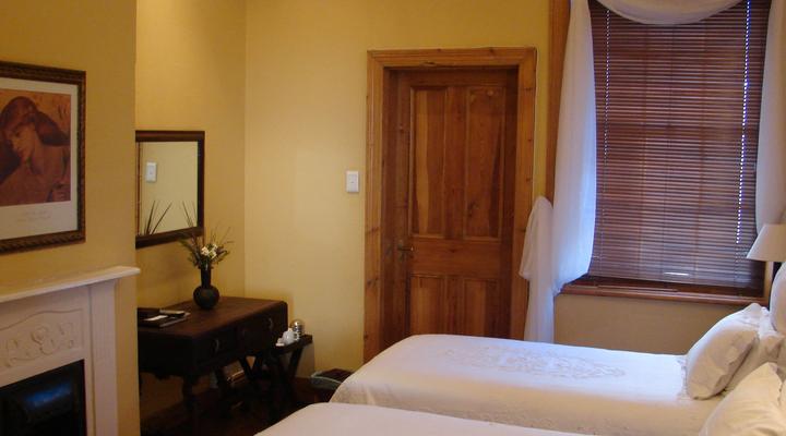 Shady Pines Guesthouse