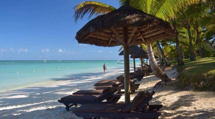 Villa Alexis Vacation Rental 2 bedrooms unit beside Trou aux Biches beach