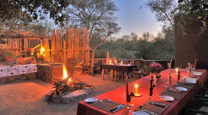4 Nights, 2 Luxury Lodges in Balule Nature Reserve