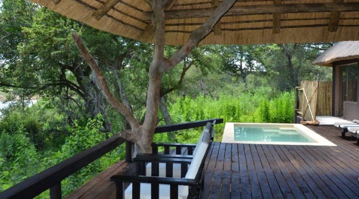 4 Nights, 2 Luxury Lodges in Balule Nature Reserve