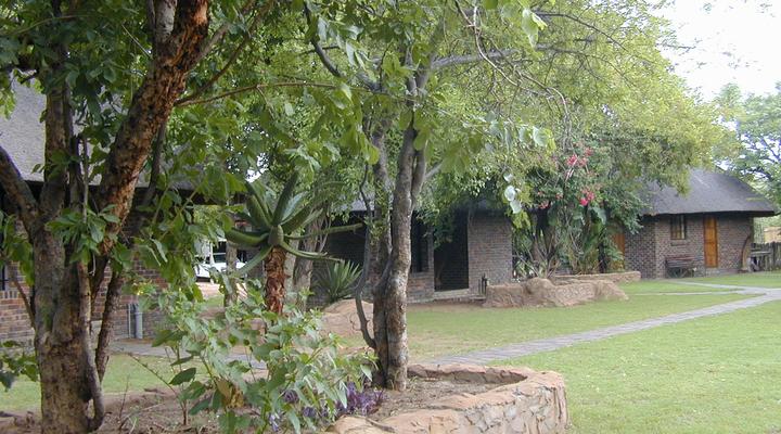 Motsomi Lodge & Tent Camp