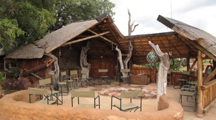 Motsomi Lodge & Tent Camp