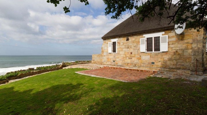 Falangisina @ Baileys Cottage