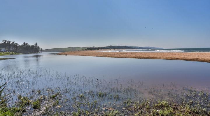 Cecelia's Holiday Manor