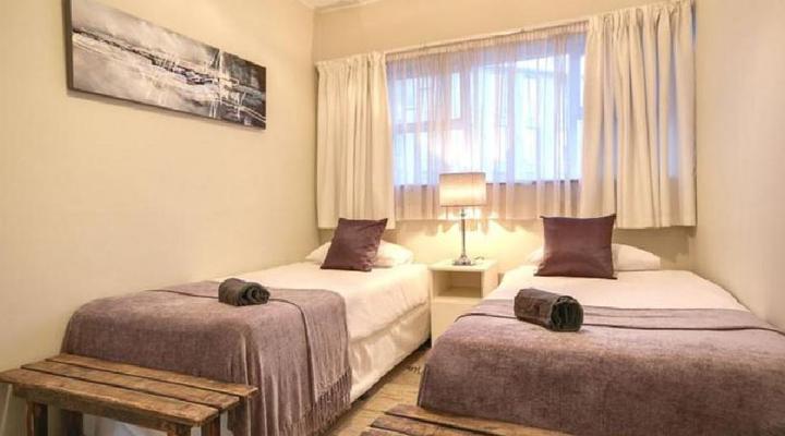 Hillside Heights 606