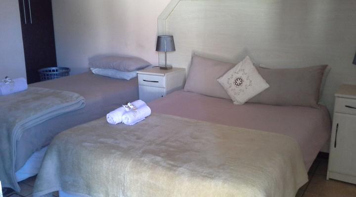 Piet Retief Guesthouse & Conference centre