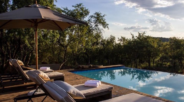 Al Thandiwe Safaris