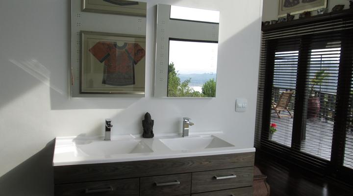 Ichibi Lakeside Lodge