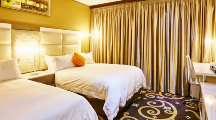 Palm Continental Hotel