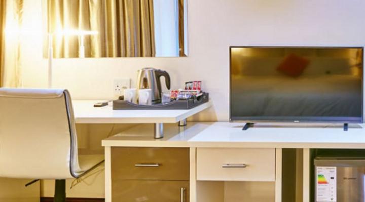 Palm Continental Hotel