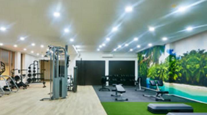 Palm Continental Hotel