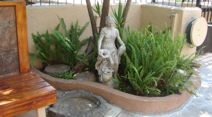 Four Nox Guest House