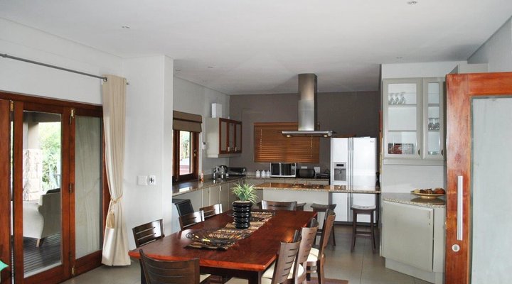 Elements Bush Villa 295