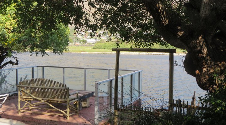 Marina Da Gama Cable Close