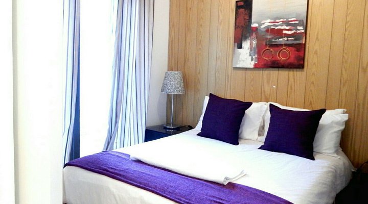 Dinamik Holiday Homes Bloubergrant