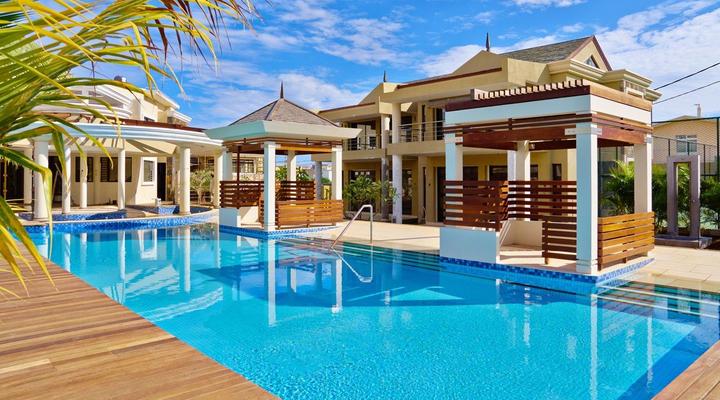 Villasun Oceanview Three-Bedroom Villas