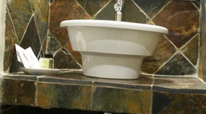 Flying Falcon Guest House