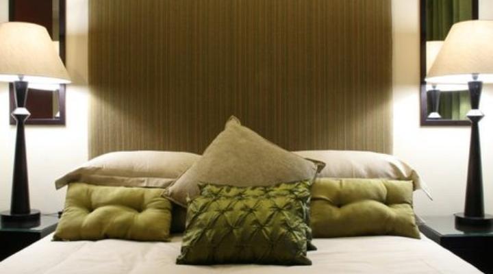 Flying Falcon Guest House