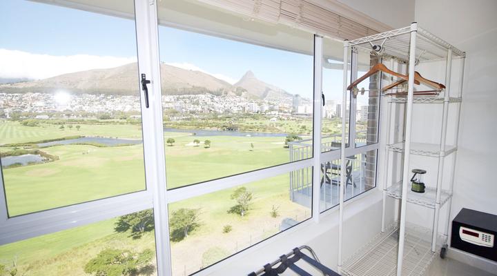 Mouille Point Village Studio Apartments
