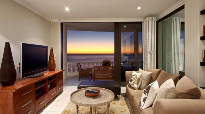4 Clifton Court, 63 Victoria Road, Clifton, Cape Town