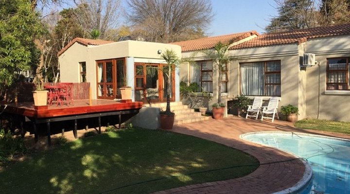 Ash Manor Luxury Guesthouse