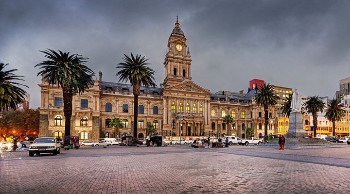Fountains Hotel