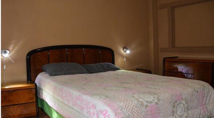 Hostel - 21