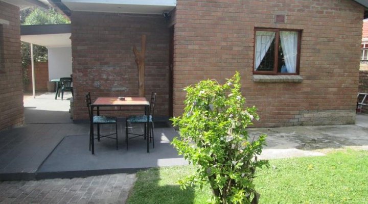Emitem Guest House