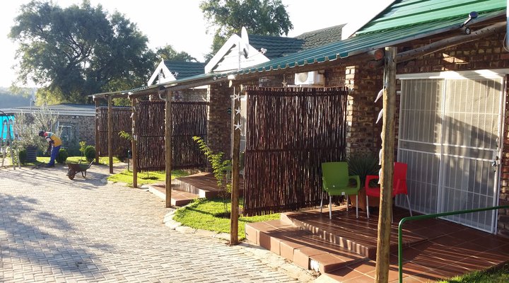 Kingfisher Song Guest House