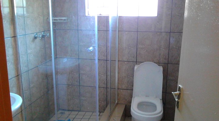 Pacific Conqueror Self Catering