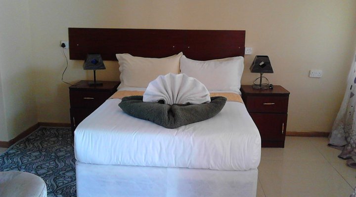 Pacific Conqueror Self Catering