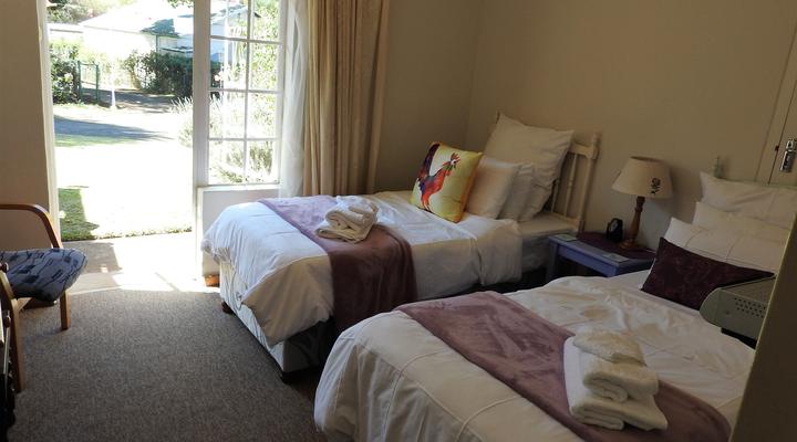 SkyBlu and Ultraviolet