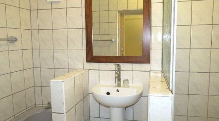 Dumela Flat 6