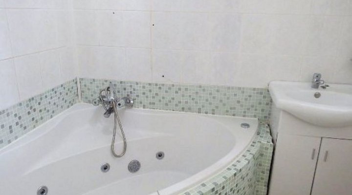 Dumela Flat 11