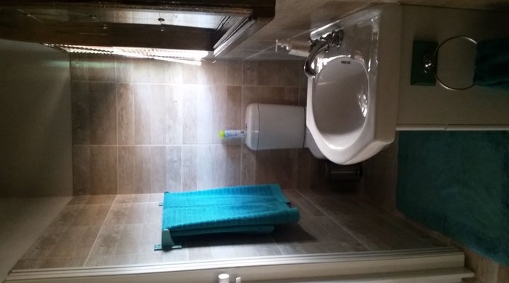 Shadowlands Guest Farm