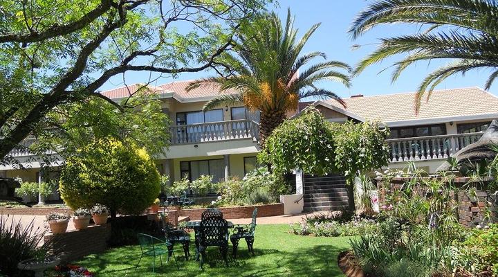 Homestead Lake Guest House