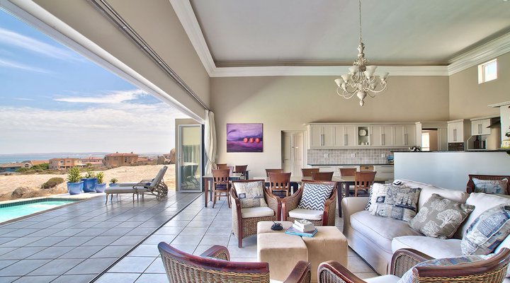 At the Rocks Guesthouse