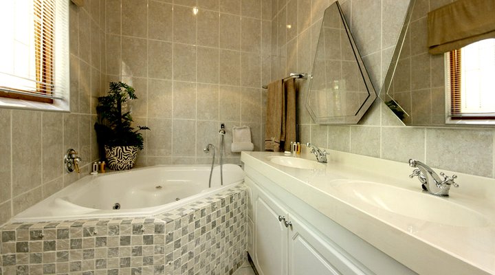7 On Kloof Guesthouse