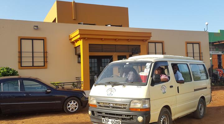 Catch 22 Lounge and Lodge