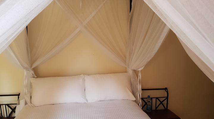 Catch 22 Lounge and Lodge