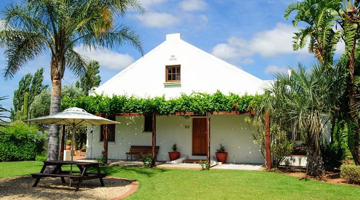 Beausoleil - Garden Room