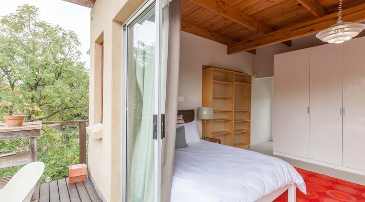 Lovell House and Cottage