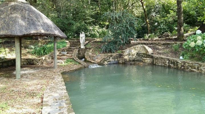  Bredon Self Catering Stone Cottage