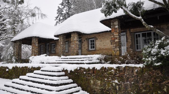  Bredon Self Catering Stone Cottage