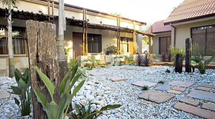 Ibhayi Guest Lodge- Lion Roars Hotels & Lodges